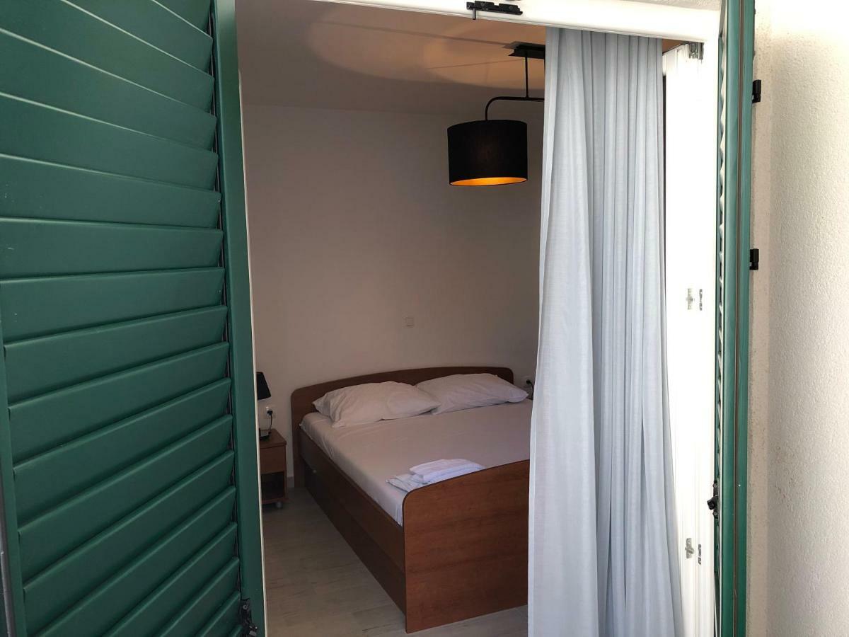 Apartamento Adriatic House Novalja Exterior foto
